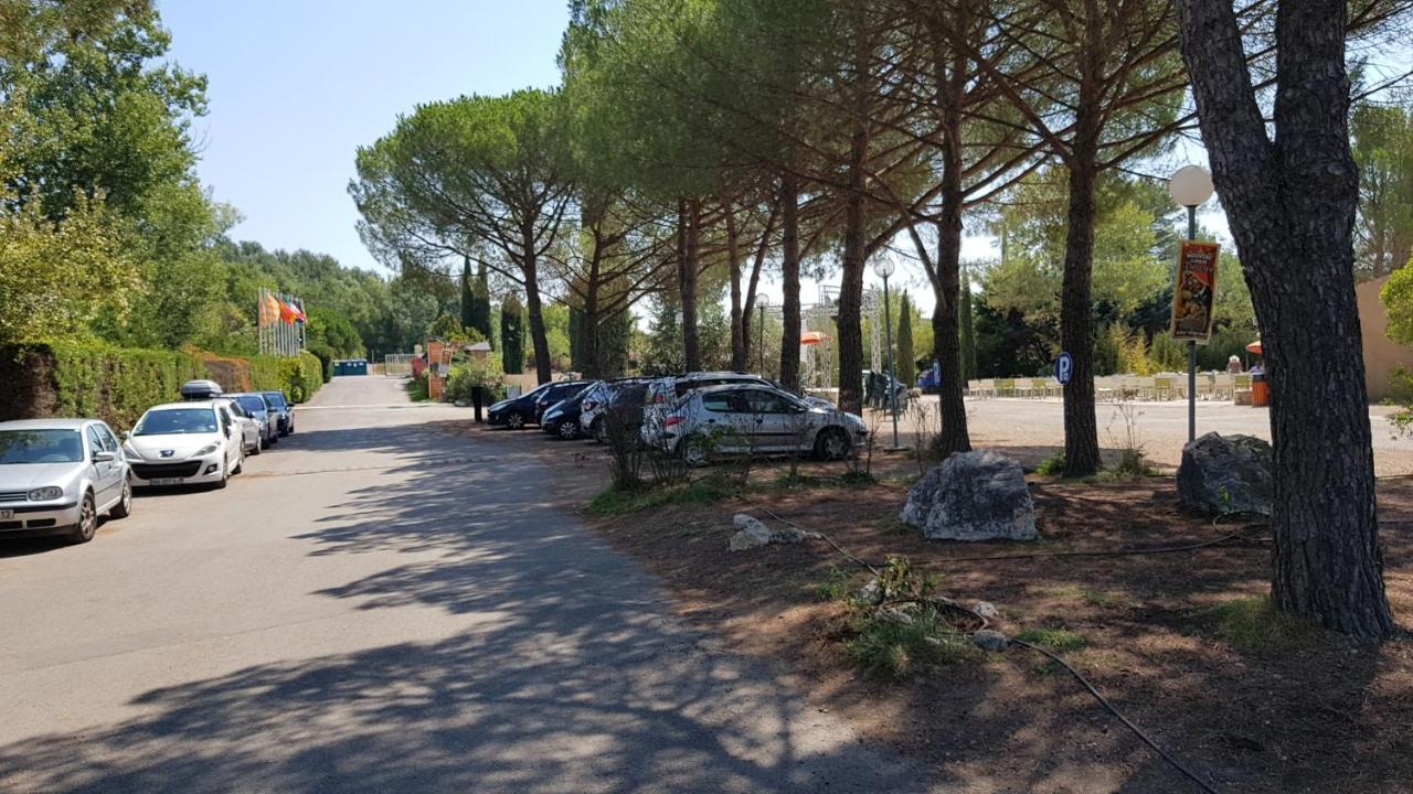 Mobile Home Tout Confort Alexandre La Roque-d'Antheron Dış mekan fotoğraf